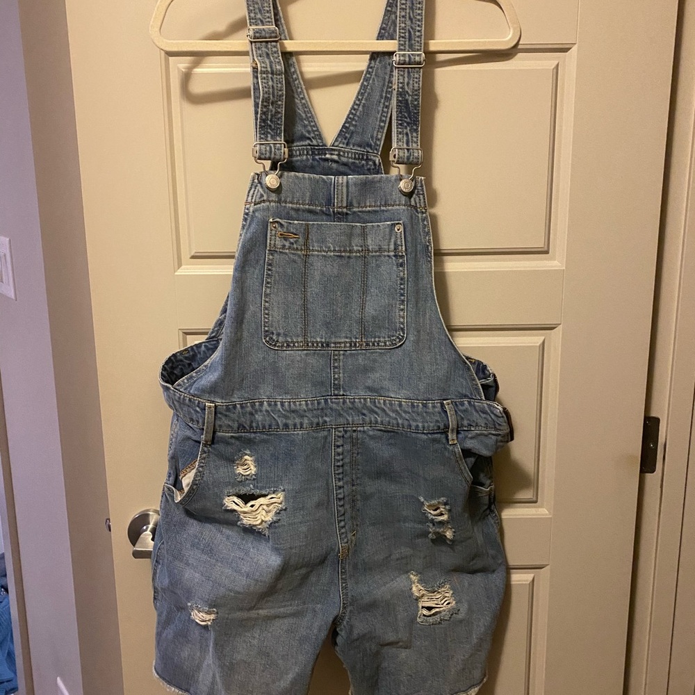 Gap distressed overall shorts